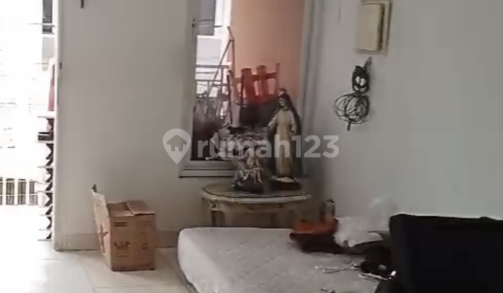 Cheap Sale 3-Storey House Width8 Kelapa Gading Cheap Sale 3-Storey House Width8 Kelapa Gading