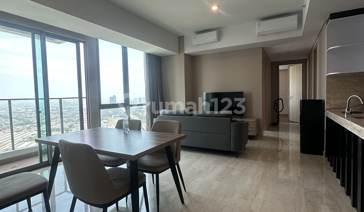 For Rent Apartment Holland Village@Private Elevator, 3 Bedrooms, Central Jakarta 1