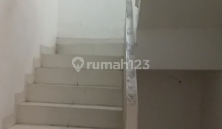 Cheap Sale 3-Storey House Width8 Kelapa Gading 2