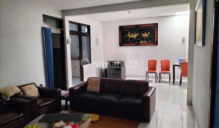 Sayap Kopo permai KOMP Sukamenak full furnished rumah bagus siap huni pencahayaan ok  1