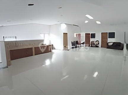 Disewa Ruang Usaha Blong Untuk Showroom Kantor Gudang Bersih Moh Ramdhan Disewa Ruang Usaha Blong Untuk Showroom Kantor Gudang Bersih Moh Ramdhan