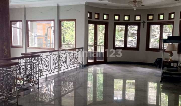 Luxury House for Sale in Setraduta, North Bandung with Swimming Pool
