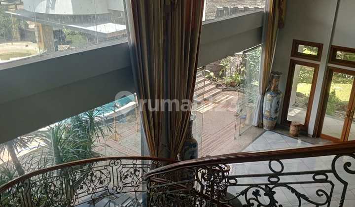 Luxury House for Sale in Setraduta, North Bandung with Swimming Pool