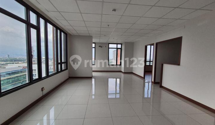 Apart Kantor H Quarter Asia Afrika Disewa 2