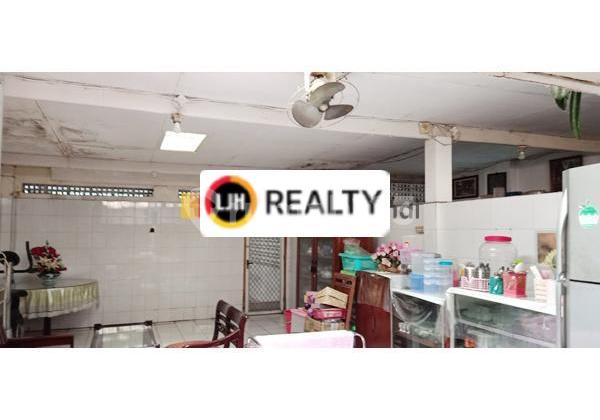 Rumah di DI Panjaitan Semarang 2