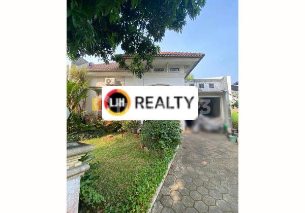 Rumah di Anggun Selatan Graha Estetika Semarang 1