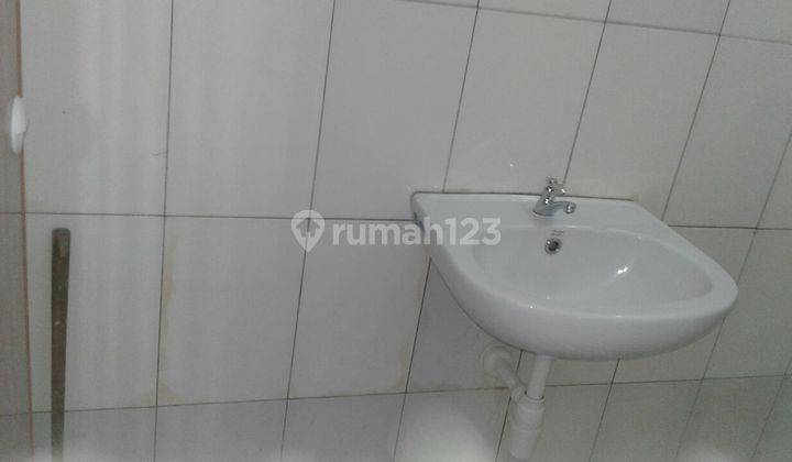 Ruko Cocok Dipakai Kantor di Taman Kopo Indah 1 2