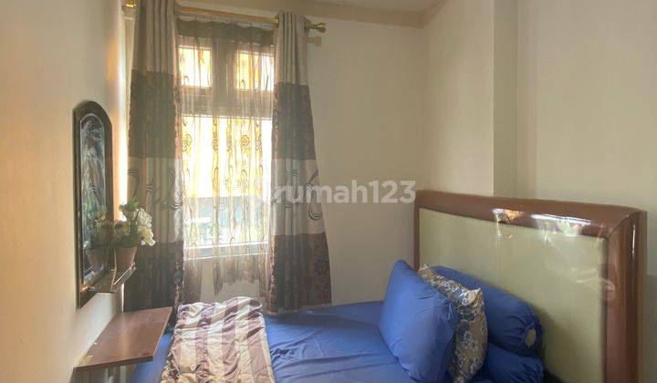 Disewakan 2 Bedroom Furnish Siap Huni Apartemen Green Pramuka 1