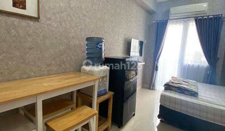 Hunian Asri Apartemen Green Pramuka City Furnished Studio Mall 2