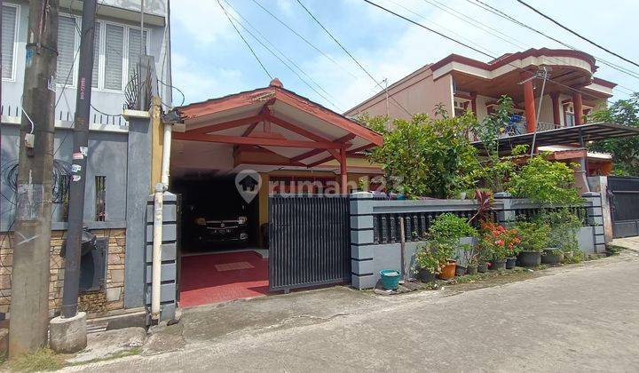 Di Jual Cepat Rumah 2 Lantai Siap Huni  1