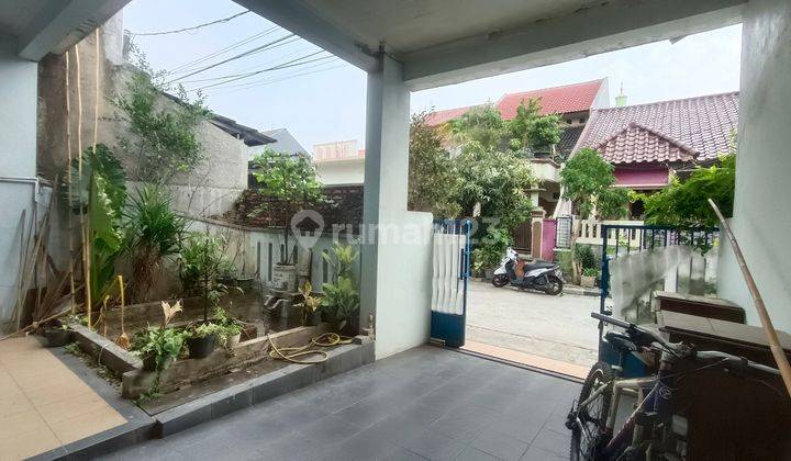 Di Jual Cepat Rumah Siap Huni Dengan Sistem Security 24 Jam, 10 Menit Ke Mall Summarecon Bekasi, Ke Tol Bekasi Barat, Stasiun Bekasi, 15 Menit Ke Tol Becakayu 2