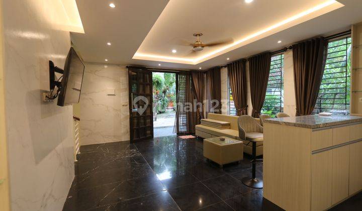 RUMAH COZY & FULL FURNISHED, LINGKUNGAN NYAMAN, SIAP HUNI DI KEMANG JAKARTA SELATAN  2