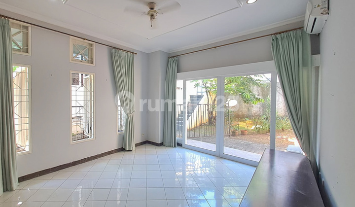 House in Kasuari Bintaro Jaya Sector 9, Near Maleo, Mertilang