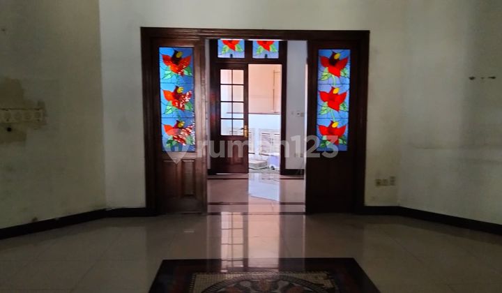 Rumah Di sewakan Untuk Investasi Lokasi sayap jalan Riau Bandung sangat strategis  1