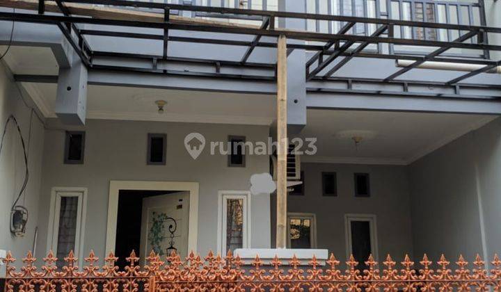 Rumah 2 lantai di Perum. Jati rahayu, pondok gede, bekasi 1