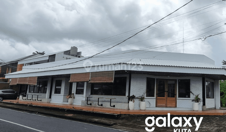 DISEWAKAN RUANG USAHA EX CAFE DI SEMINYAK BADUNG - BALI 1