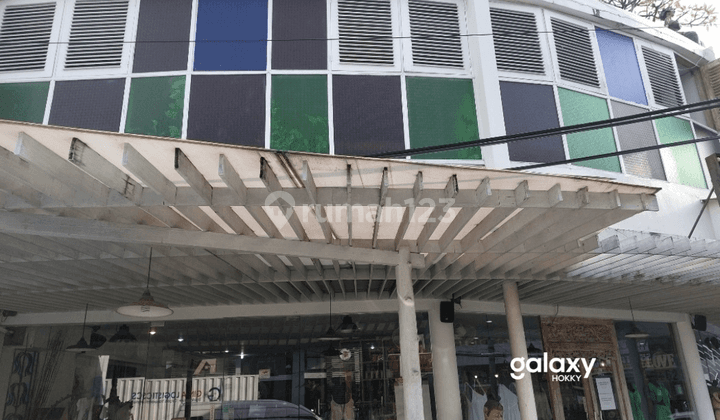 Disewakan Gedung 3 Lantai Petitenget Kerobokan Badung, Bali 3