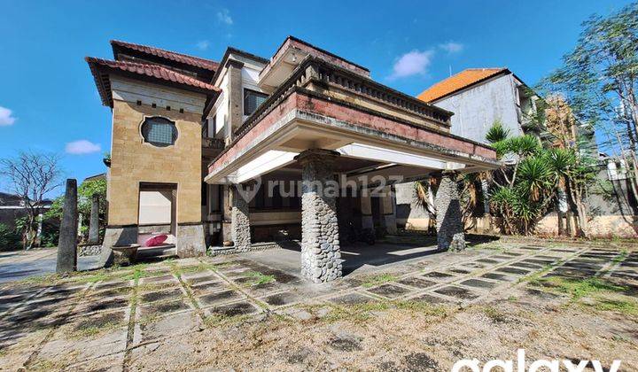 DISEWAKAN BANGUNAN 3 LANTAI SEMI FURNISH RAYA PUPUTAN RENON 1