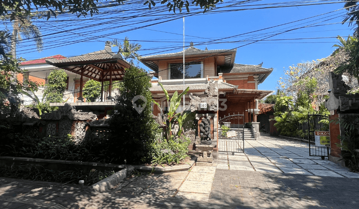 LUXURY HOUSES FOR RENT IN RAYA PUPUTAN RENON, BALI 1