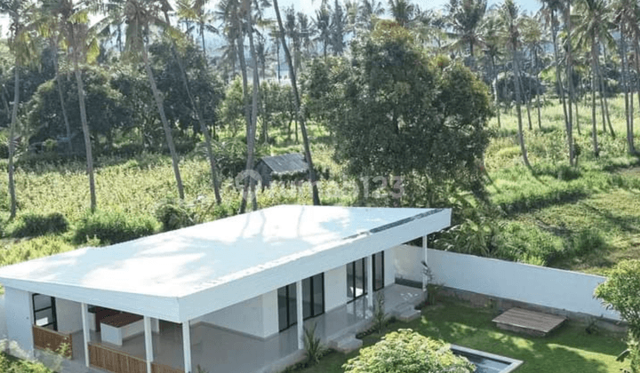 Dijual Villa With Private Pool Amed Karangasem, Bali 2