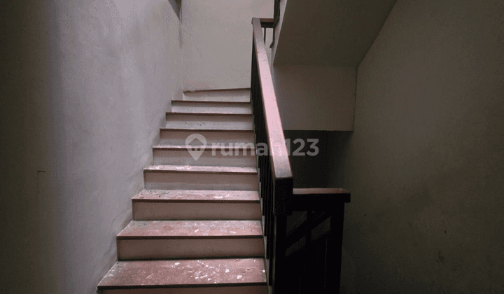 For Rent Strategic 3-Storey Shophouse Merta Nadi Kuta Badung, Bali 2