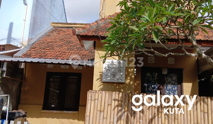 FOR SALE: SIMPLE MINIMALIST HOUSE IN GRIYA TAPAK UNGASAN BADUNG - BALI