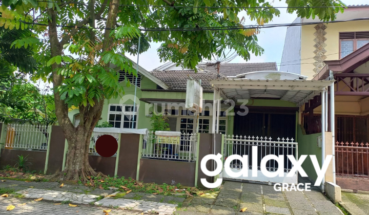 Quick Sale Ready-to-Occupy House in Setiabudi, Medan - North Sumatra