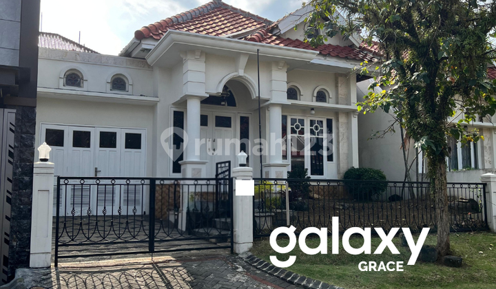 Dijual Rumah Istana Dieng Timut Malam - Jawa Timur