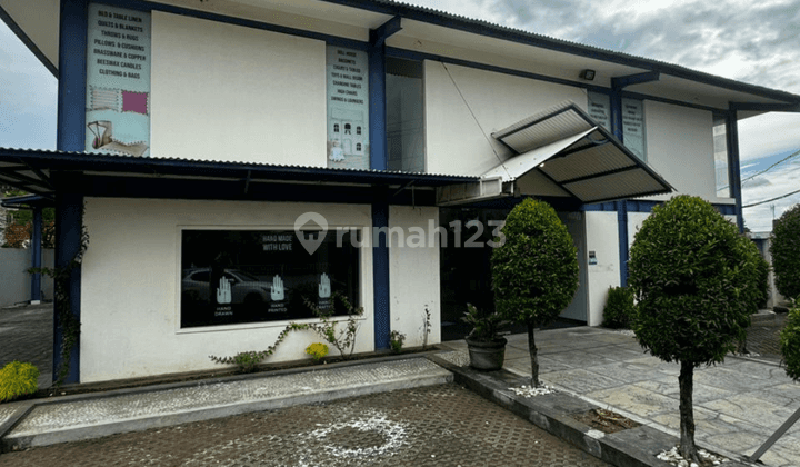 For Sale Business Space And Warehouse Mertasari Kerobokan, Bali 1