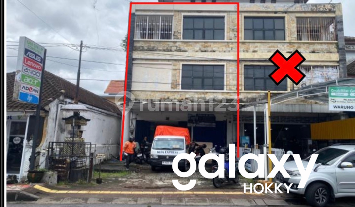 For Rent 3-Story Shop House on Raya Sesetan, South Denpasar - Bali 2