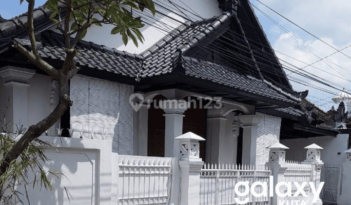 DISEWAKAN RUMAH CANTIK SIAP HUNI DI BATUBULAN SUKAWATI GIANYAR - BALI  1