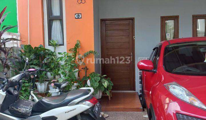 Rumah Strategis selangkah pintu tol kukusan krukut tanah baru beji depok 2