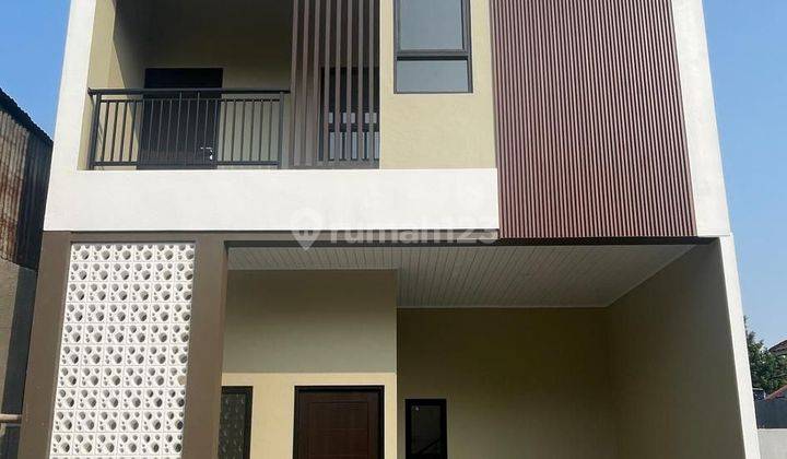 Rumah Siap Huni di Kukusan Beji Depok Dekat dengan Tol Kukusan 1