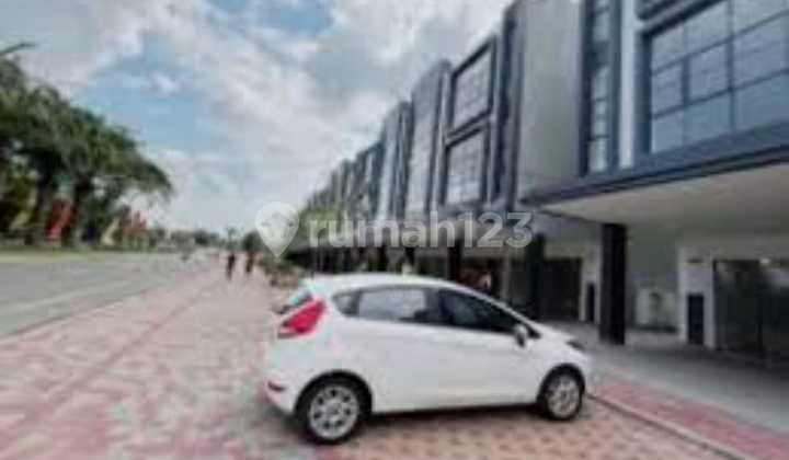 Rush Sale: Brand New Collins Shop House in the Heart of Metland Ujung Menteng Cakung Business District 2