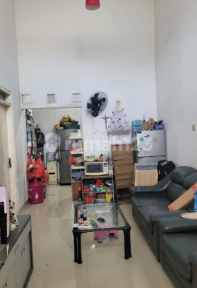 Sell / Rent Comfortable House in Sector 6 Location Near Summarecon Mall Serpong 2