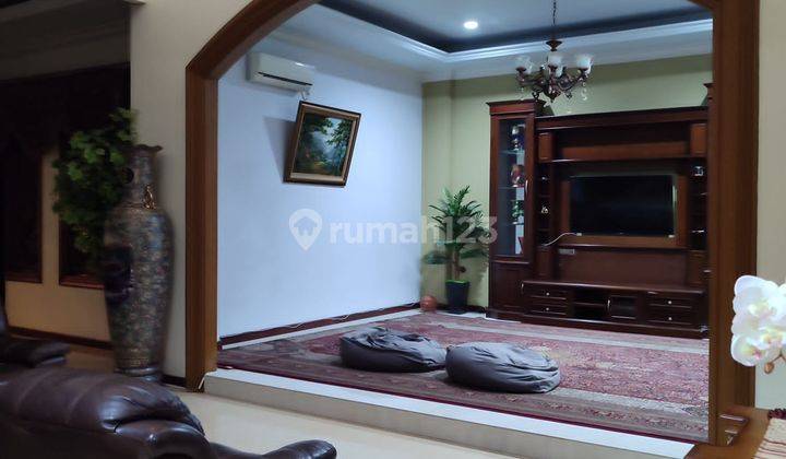 Dijual Cepat Rumah Mewah Cantik Area Pulogadung Jakarta Timur  2