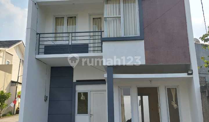 Rumah Strategis di Komplek TownHouse Permata Green Residence Pamulang TangSel