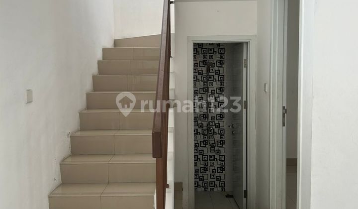 Rumah 2 Lantai Siap Huni Cluster Lasaine Jgc Cakung Jakarta Timur 2