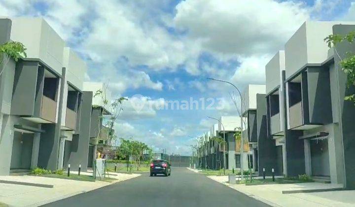 Disewakan Turun Harga Rumah Baru di Summarecon Crown Gading Bekasi  1