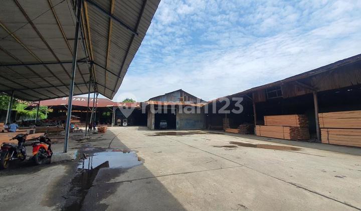 For Sale Negotiable Until Deal Land and Building in Marunda Baru, Cilincing, North Jakarta.