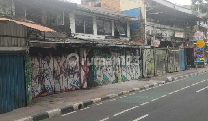 Rumah Bahan zona Komersial Letjen Soeprapto Cempaka Putih Raya Jakarta Pusat