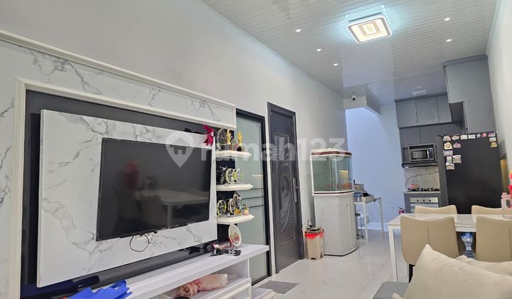 Quick Sale New Fully Furnished House with Rooftop in Metland Ujung Menteng Cakung Quick Sale New Fully Furnished House with Rooftop in Metland Ujung Menteng Cakung