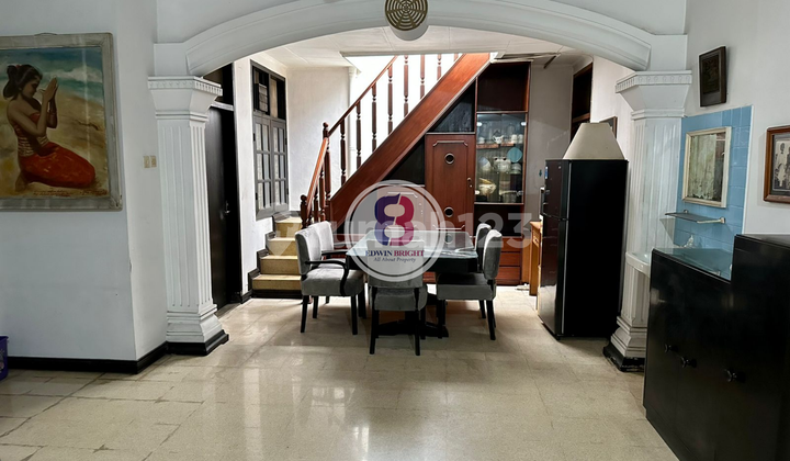 Rumah di Bintaro Jakarta Selatan Lokasi Menarik Dekat ke Lebak Bulus 2