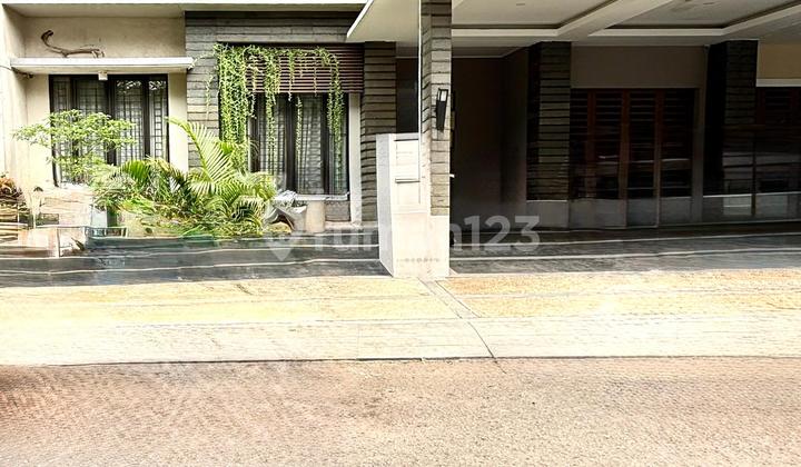 Rumah Dekat Sekolah Global Jaya Emerald Bintaro Sektor 9