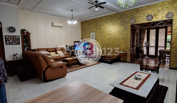 Big House in Lebak Indah Lebak Bulus South Jakarta 2