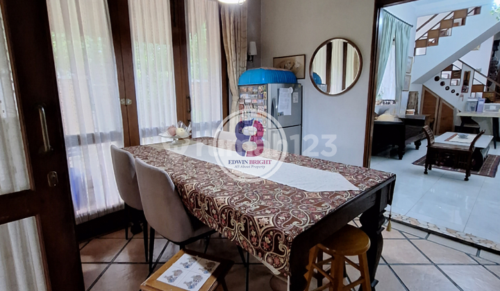 Rumah Besar Di Lebak Indah Lebak Bulus Jakarta Selatan