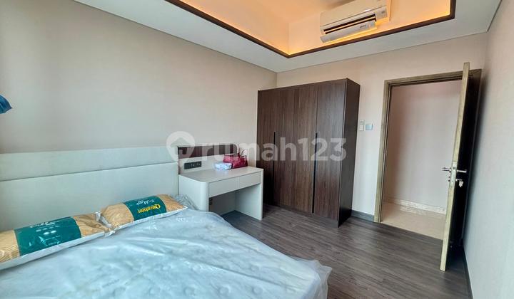 Southgate Residence Apartment 2 BR Beautiful Furnished 2