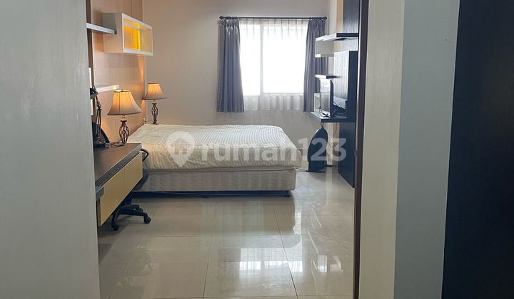 Apartemen 1 Kamar Tidur Furnished Bagus  2