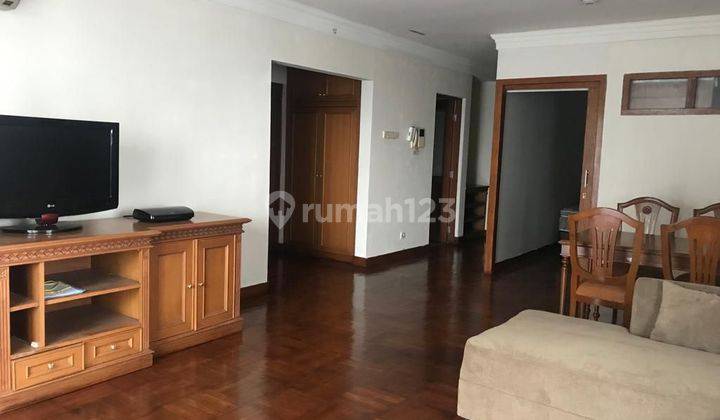 Apartemen Green View 2 Kamar Tidur Bagus Furnished 1