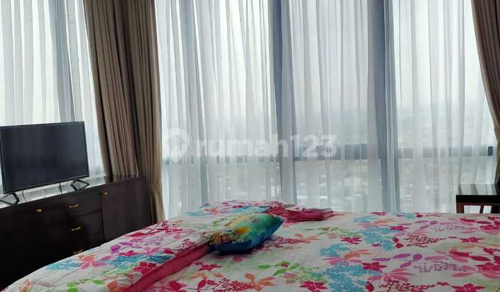 Apartemen 3 Kamar Tidur Furnished Bagus Apartemen 3 Kamar Tidur Furnished Bagus